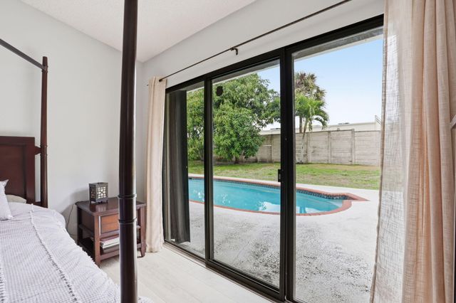 11257 NW 45th Street, Coral Springs, FL 33065