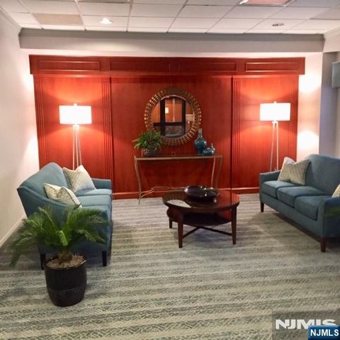 307 Prospect Avenue 7G, Hackensack, NJ 07601