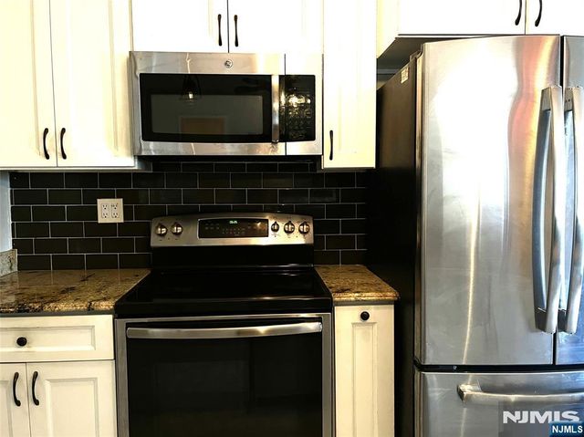 307 Prospect Avenue 7G, Hackensack, NJ 07601