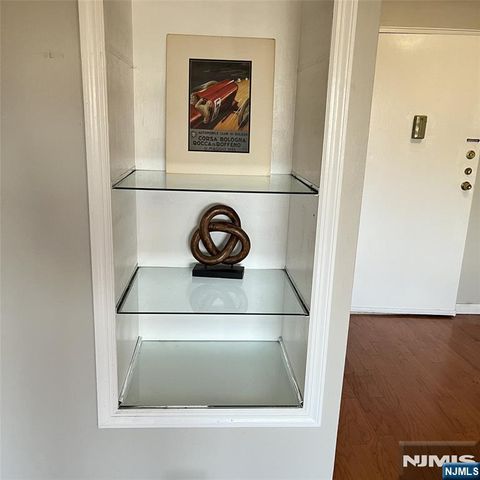 307 Prospect Avenue 7G, Hackensack, NJ 07601