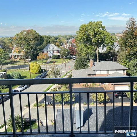 307 Prospect Avenue 7G, Hackensack, NJ 07601
