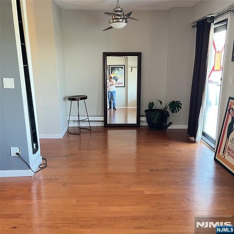 307 Prospect Avenue 7G, Hackensack, NJ 07601