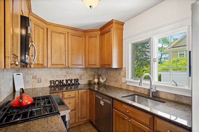 67 Millett Rd, Swampscott, MA 01907