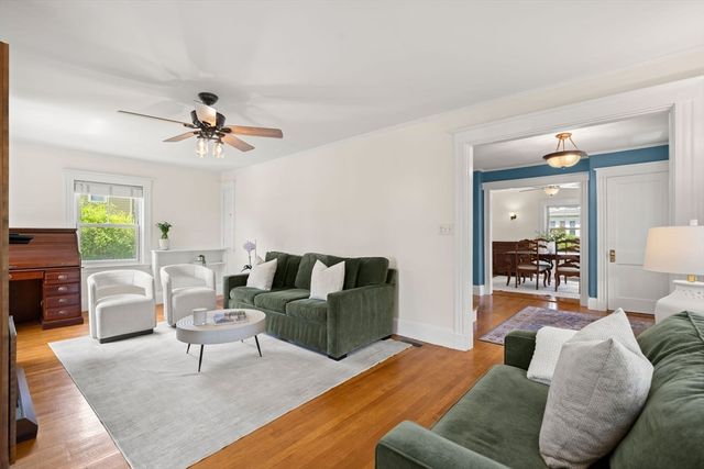 67 Millett Rd, Swampscott, MA 01907