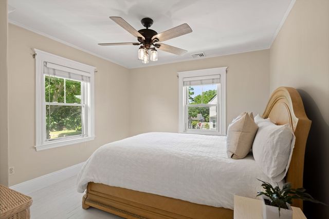 67 Millett Rd, Swampscott, MA 01907