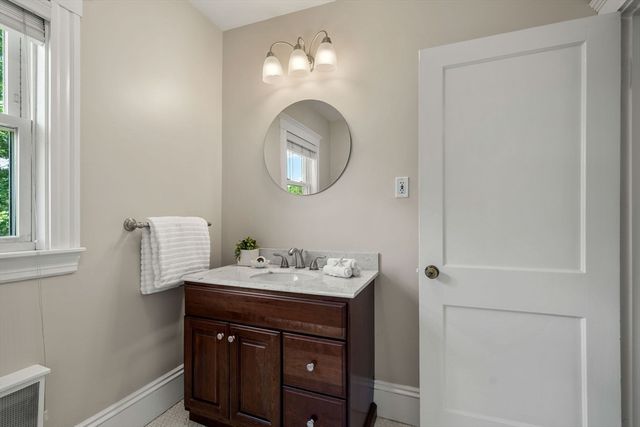 67 Millett Rd, Swampscott, MA 01907