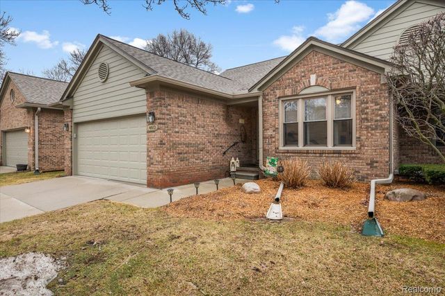 4462 Glenoaks Court, Warren, MI 48092