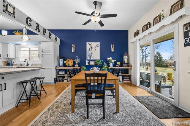 4462 Glenoaks Court, Warren, MI 48092