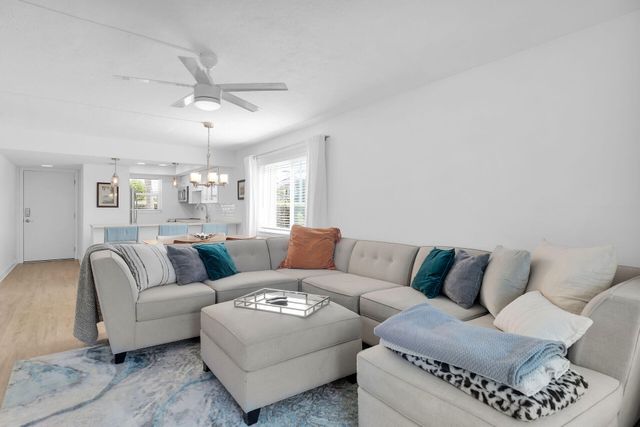 389 Anglers Dr N Apt 101, Marathon, FL 33050