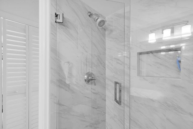 389 Anglers Dr N Apt 101, Marathon, FL 33050