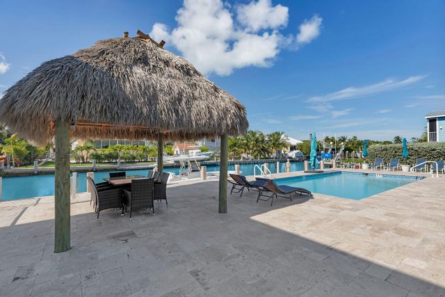 389 Anglers Dr N Apt 101, Marathon, FL 33050