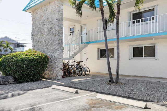 389 Anglers Dr N Apt 101, Marathon, FL 33050