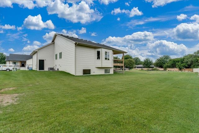 12025 W Cornelison Ct, Wichita, KS 67235