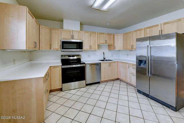 4819 N Via Entrada, Tucson, AZ 85718