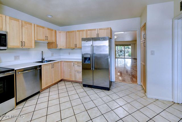 4819 N Via Entrada, Tucson, AZ 85718