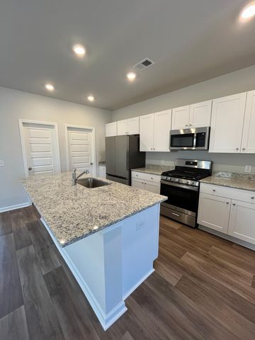 359 Pine Crest View Drive, Summerville, SC 29486