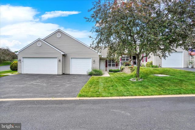 202 EQUINE CV, Red Lion, PA 17356