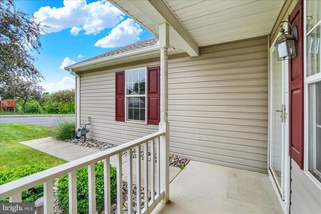 202 EQUINE CV, Red Lion, PA 17356