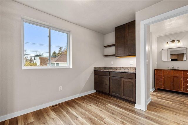 1021 13th AVENUE, Grafton, WI 53024