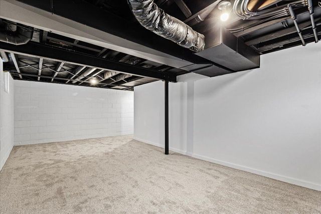 1021 13th AVENUE, Grafton, WI 53024