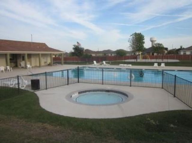 152 Challenger, Kyle, TX 78640