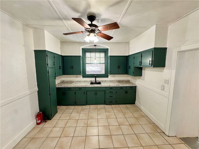 218 Clifford Avenue, Apollo Boro, PA 15613