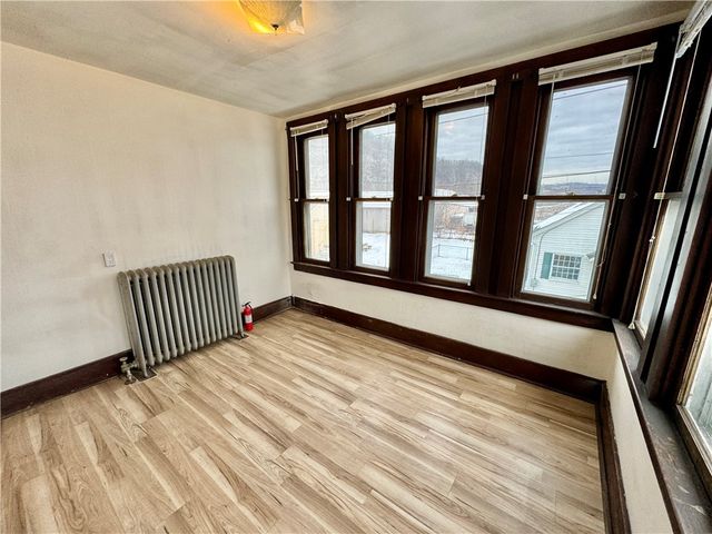 218 Clifford Avenue, Apollo Boro, PA 15613