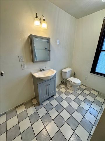 218 Clifford Avenue, Apollo Boro, PA 15613