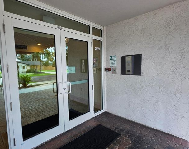 6000 NE 22nd Way 3g, Fort Lauderdale, FL 33308