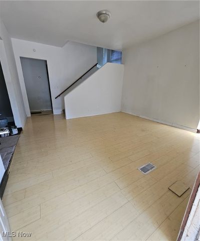 428 Waverly Avenue NE, Warren, OH 44483