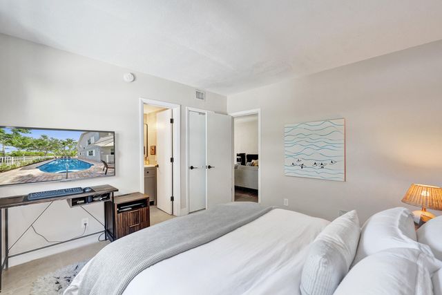 510 NE 17th Avenue 103, Fort Lauderdale, FL 33301