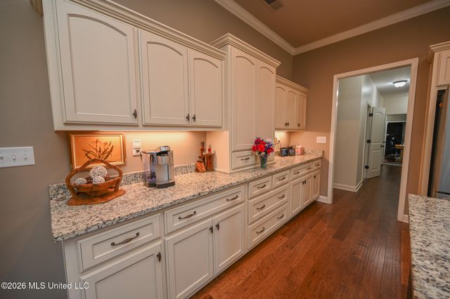4650 Pleasant Breeze Drive, Olive Branch, MS 38654