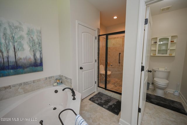 4650 Pleasant Breeze Drive, Olive Branch, MS 38654