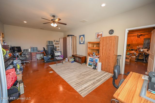 4650 Pleasant Breeze Drive, Olive Branch, MS 38654