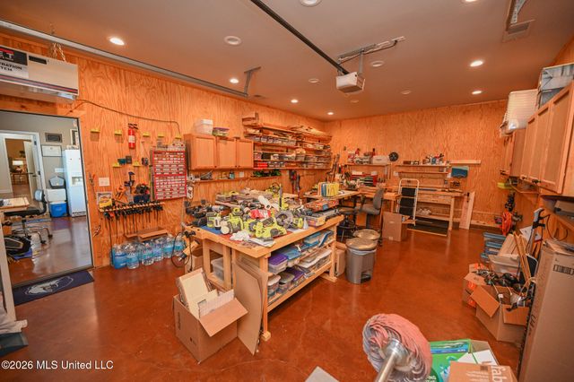 4650 Pleasant Breeze Drive, Olive Branch, MS 38654