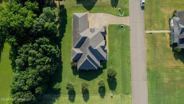 4650 Pleasant Breeze Drive, Olive Branch, MS 38654