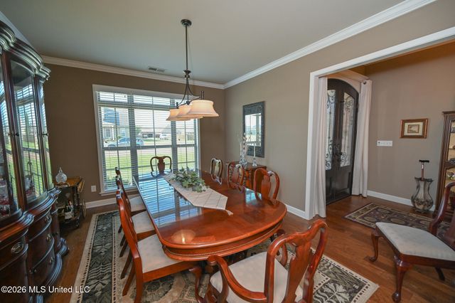 4650 Pleasant Breeze Drive, Olive Branch, MS 38654