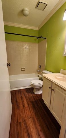 7711 High Village Dr Drive, Houston, TX 77095