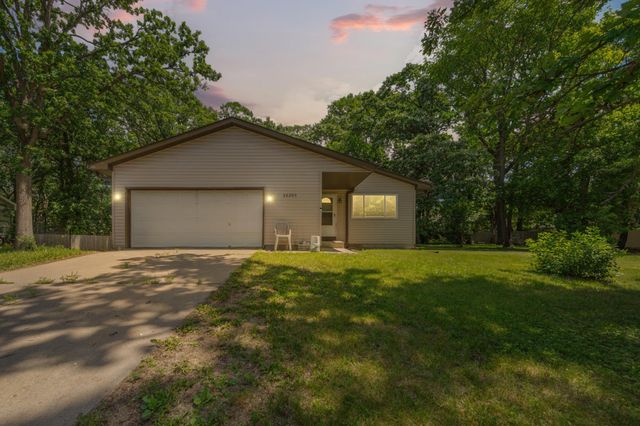 26295 10th Street W, Zimmerman, MN 55398