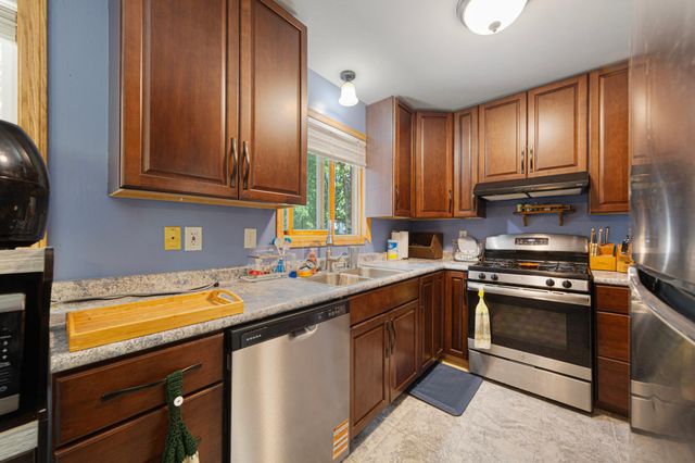 26295 10th Street W, Zimmerman, MN 55398