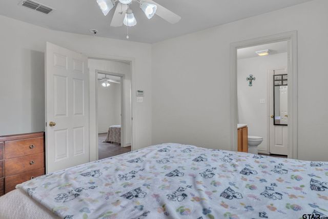 19990 Bluegrass Cir, Flint, TX 75762