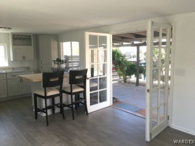 327 Santa Cruz Avenue, Bullhead City, AZ 86442