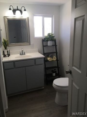 327 Santa Cruz Avenue, Bullhead City, AZ 86442