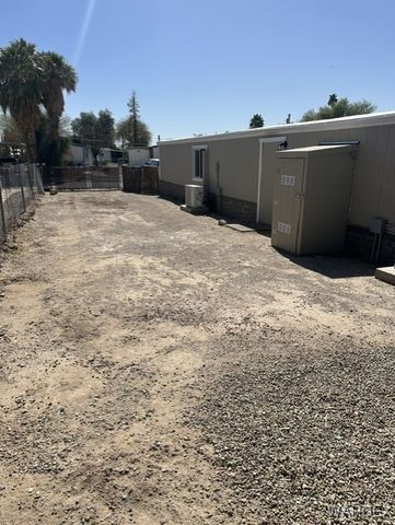327 Santa Cruz Avenue, Bullhead City, AZ 86442