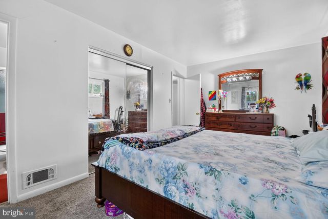 1207 OAKVIEW DR, Silver Spring, MD 20903