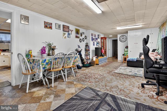 1207 OAKVIEW DR, Silver Spring, MD 20903