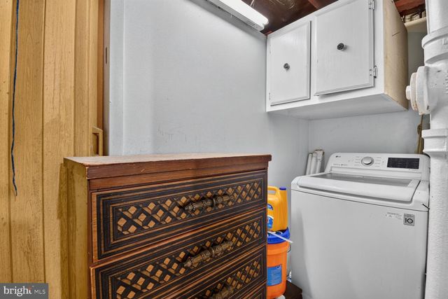 1207 OAKVIEW DR, Silver Spring, MD 20903