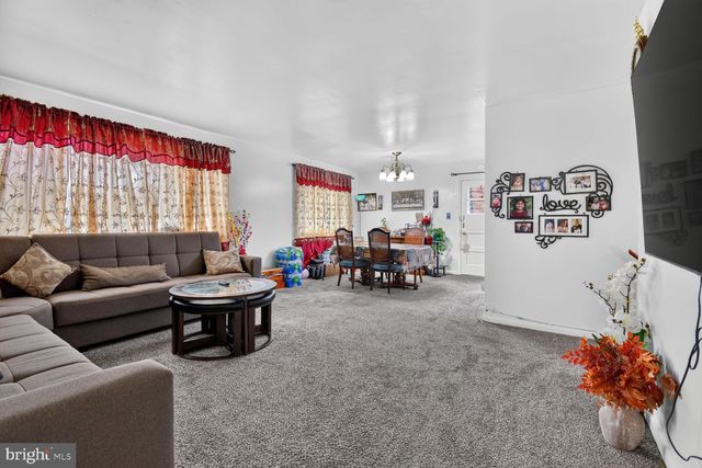 1207 OAKVIEW DR, Silver Spring, MD 20903