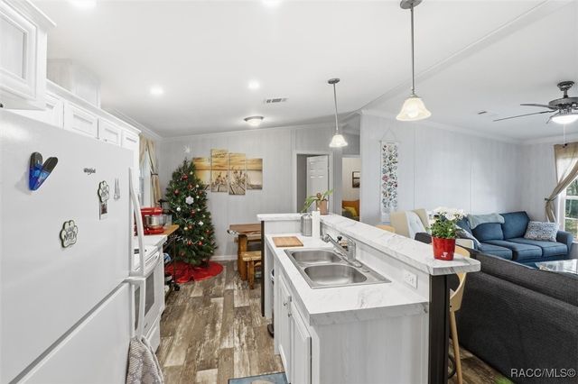 19120 SW 49th Place, Dunnellon, FL 34432