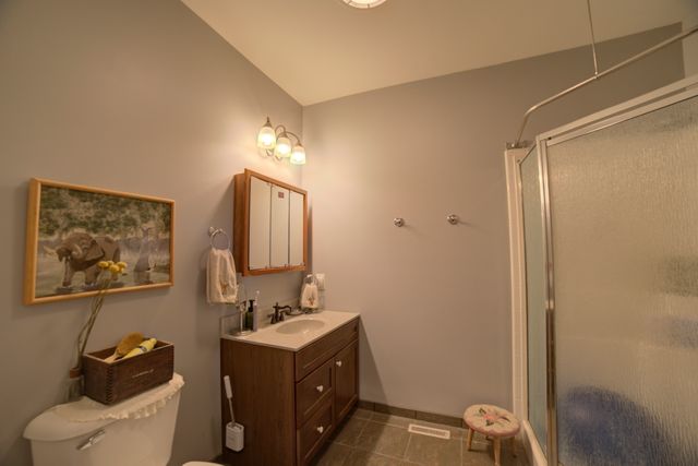 1897 N 2500 East Road, Watseka, IL 60970